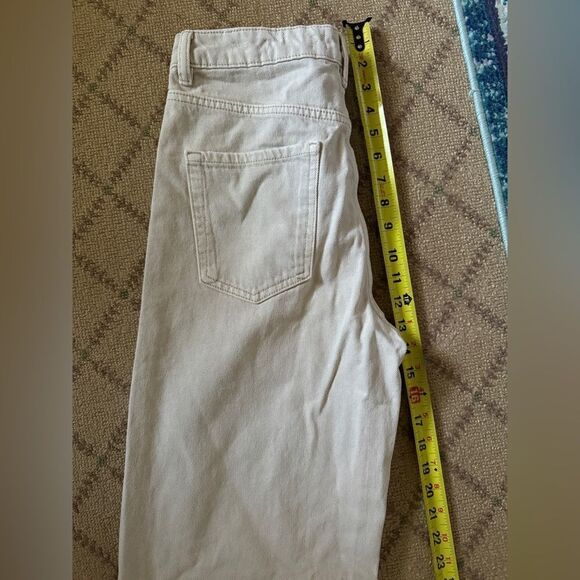 Bershka off white wide leg denim jeans.w split hem NWOT 4 - Picture 4 of 13